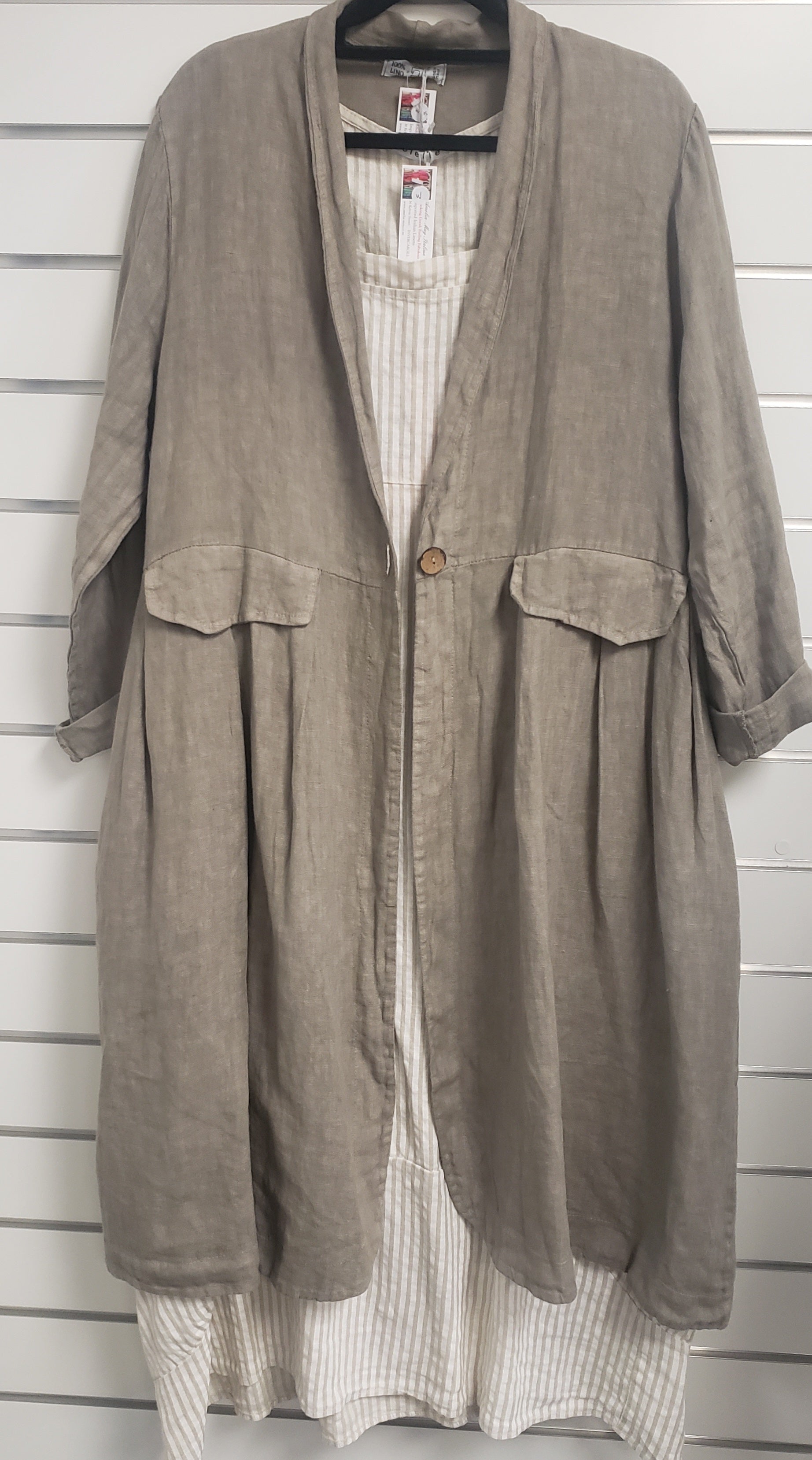 MARCELLA - Pleat detail Coat